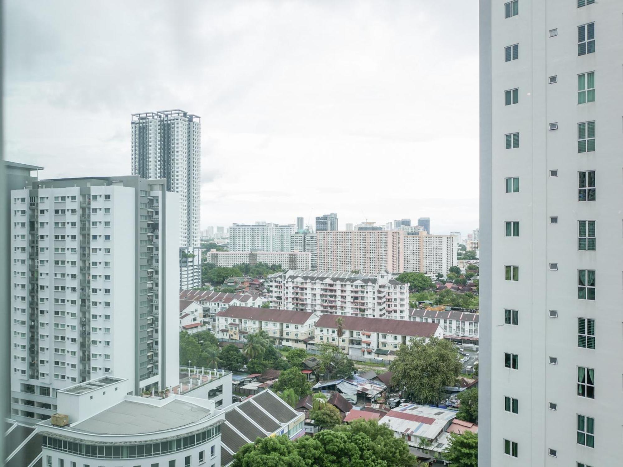 Penang Straits Garden Condominium Georgetown Экстерьер фото